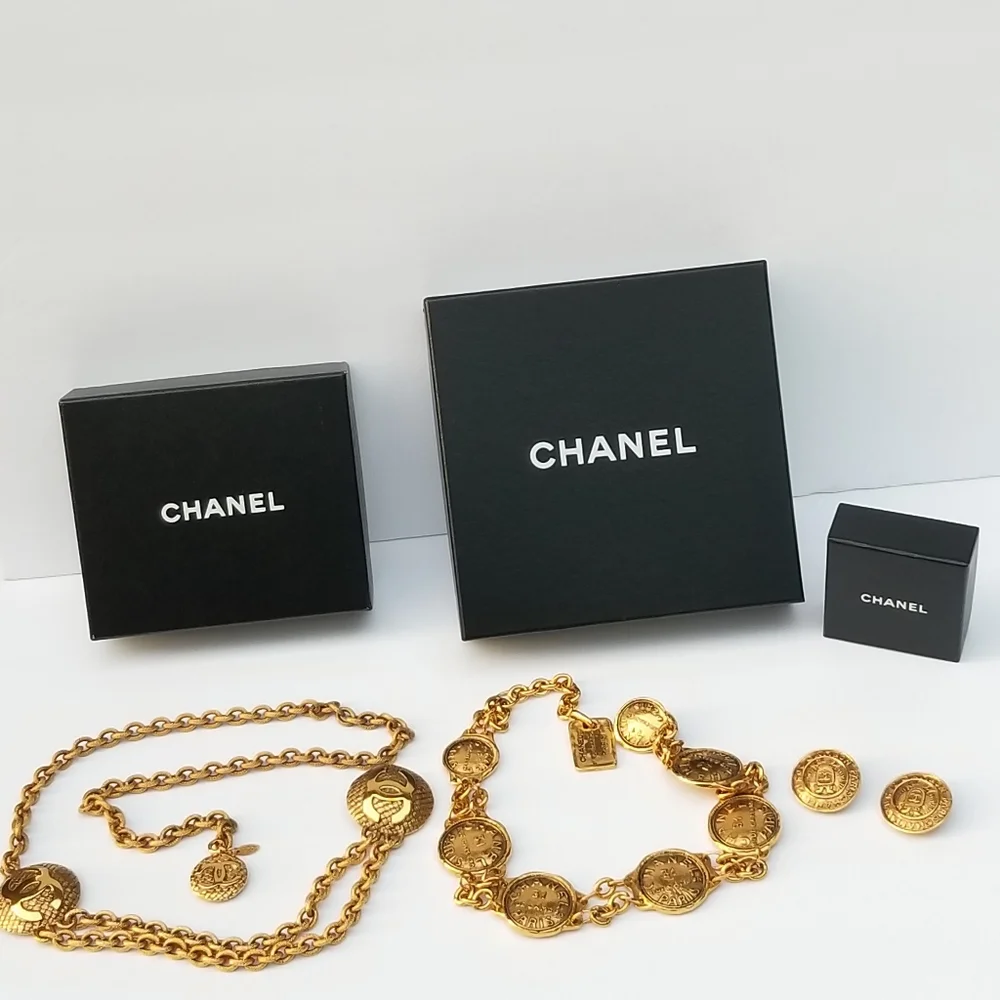 Stunning Auth Vintage statement Chanel necklace and earrings   Lot - Picture 15 of 16